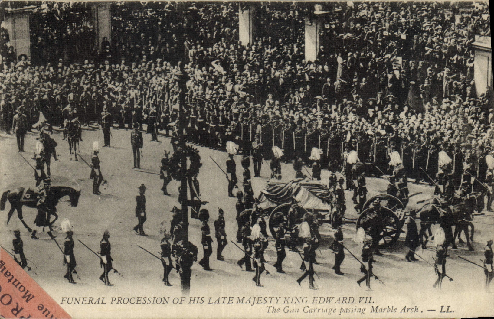 Vintage Postcard Funeral Funeral procession of his late majesty King Edward VII The Gun carriage passing Marble Arch