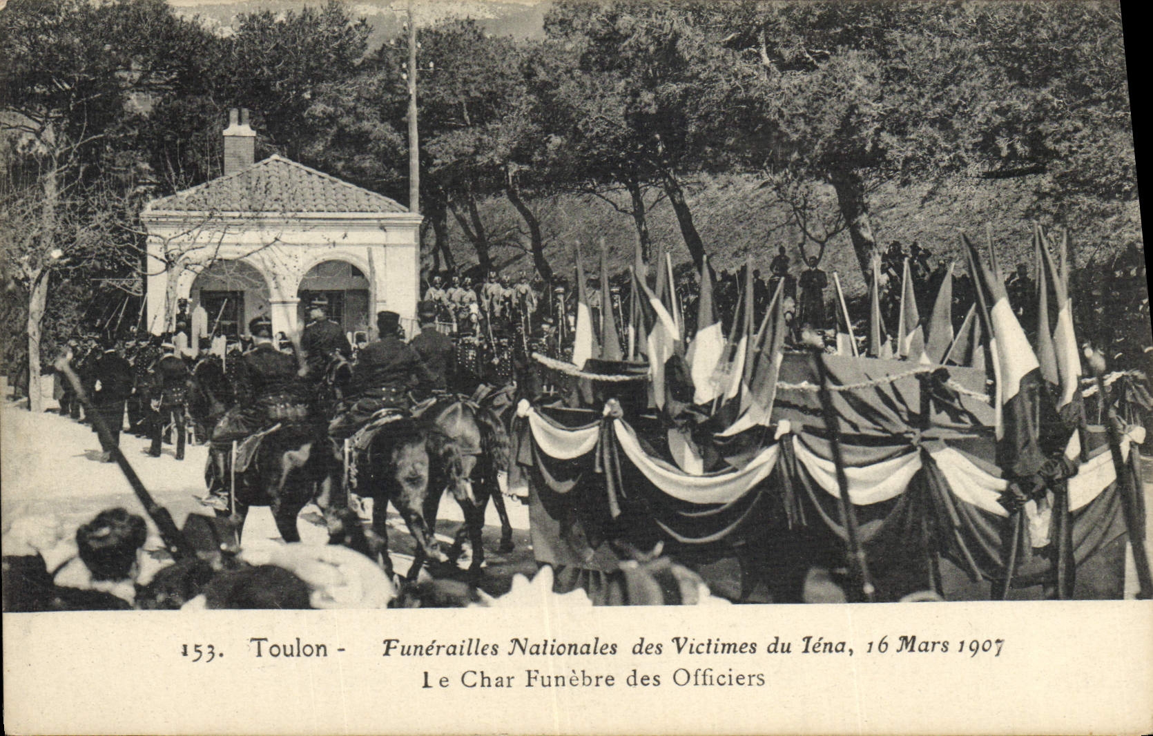 CPA Toulon Funerailles nationales des victimes du Iena Le char funebre des officiers