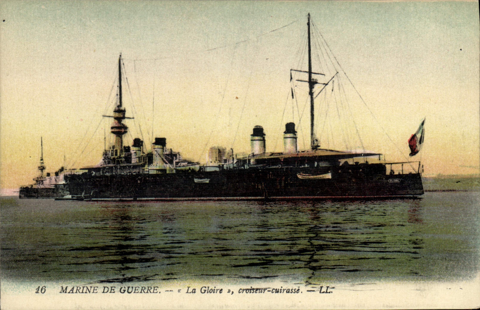 CPA Bateau La Gloire Croiseur cuirasse