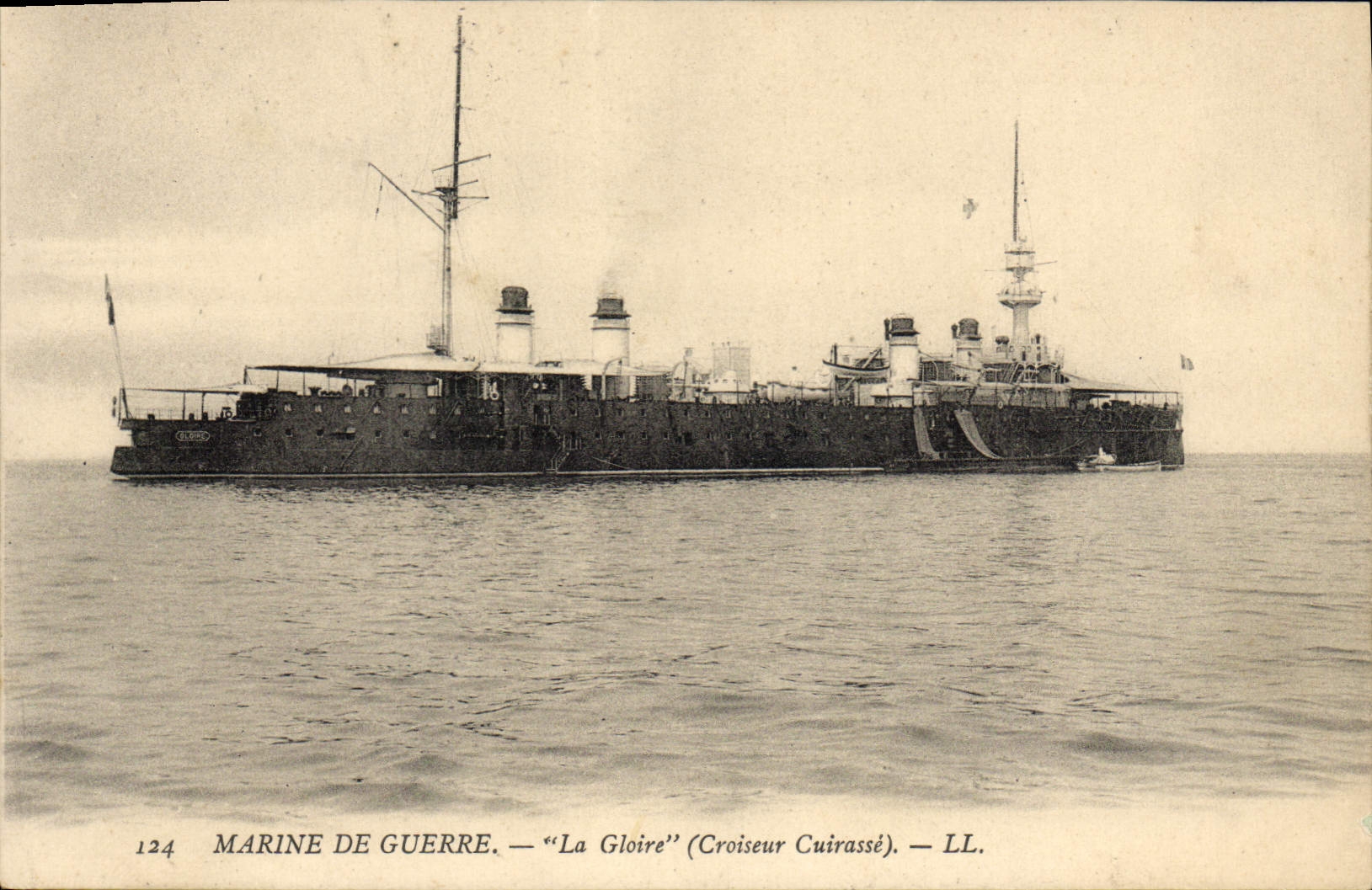 CPA Bateau La Gloire Croiseur Cuirasse