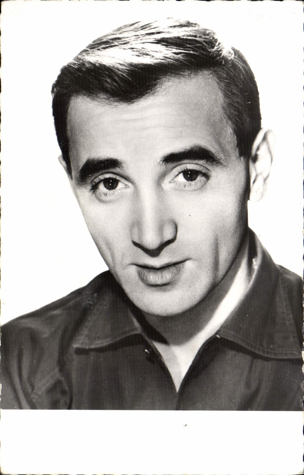 CPM Charles Aznavour 