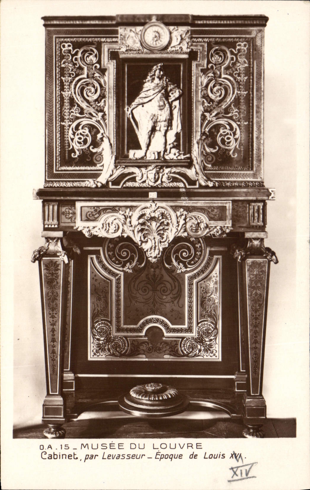 CPA Paris Musee du Louvre Cabinet Levasseur Epoque de Louis XIV