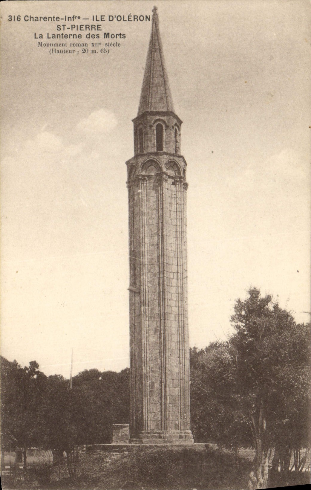 Vintage Postcard Island of Oleron St Pierre the lantern of deaths