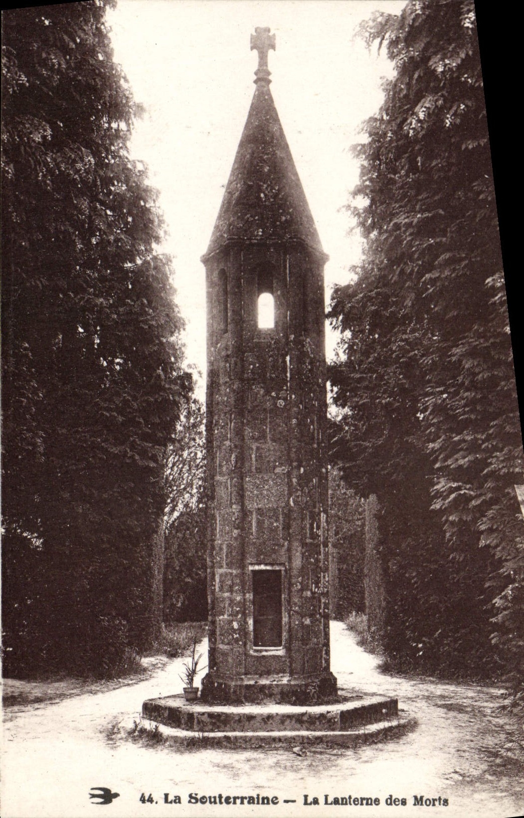 Vintage Postcard Underground the lantern of deaths