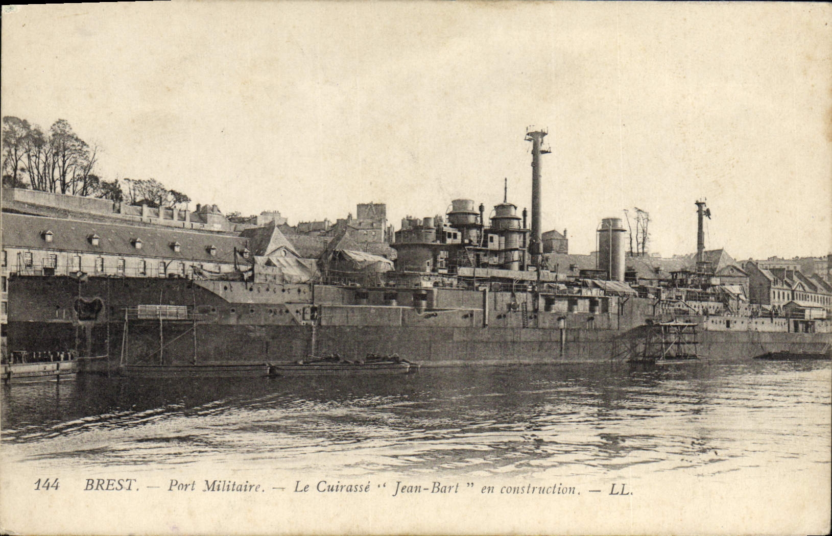 Postal Barco Brest PORT militar lo acoraza Jean Bart en construcción