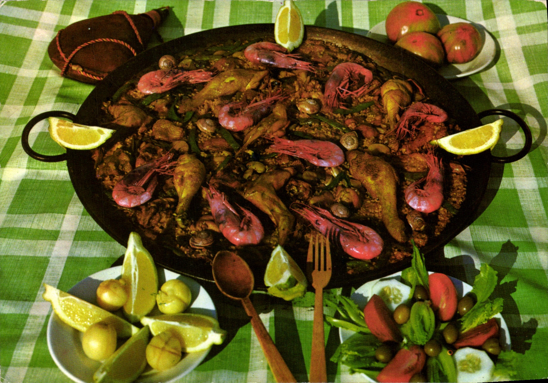 CPM Cuisine Paella