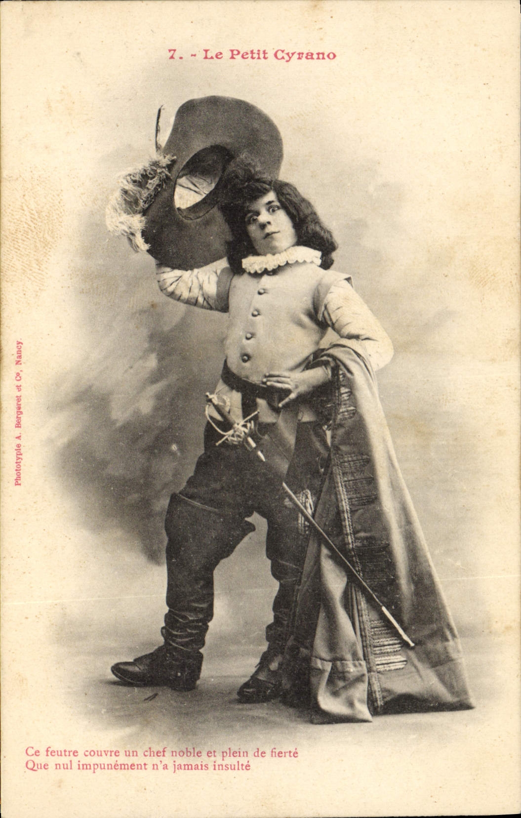 CPA Fantaisie Enfant Le petit Cyrano