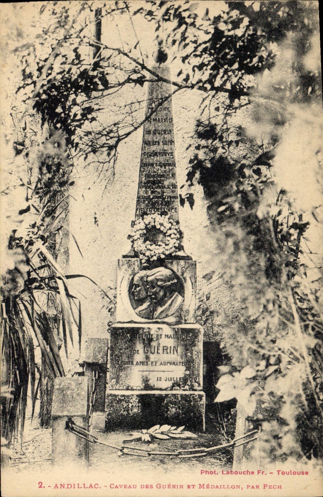 CPA Andillac Caveau des Guerin et medaillon par Pech