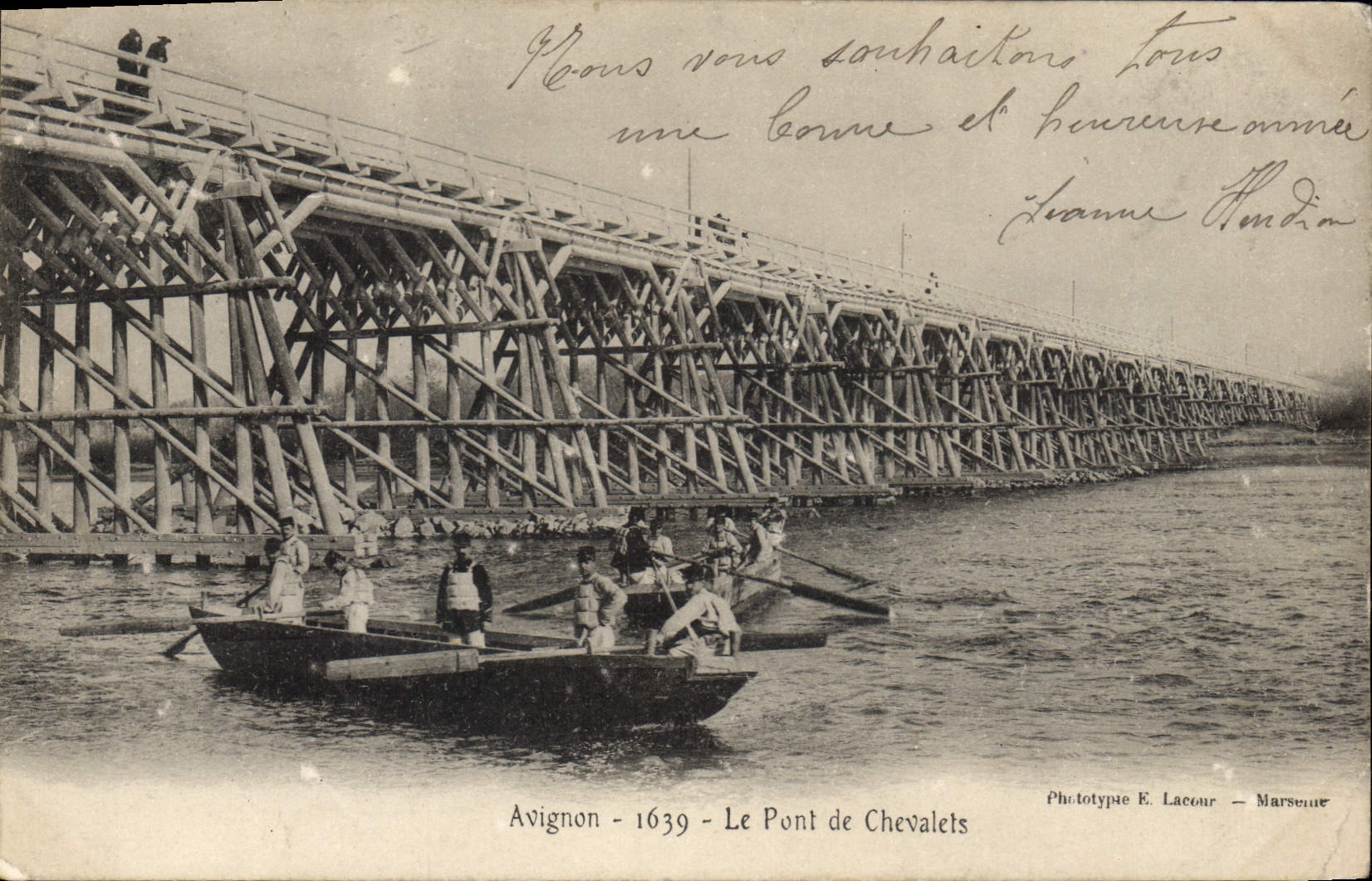 CPA Militaria Avignon le pont de chevalets