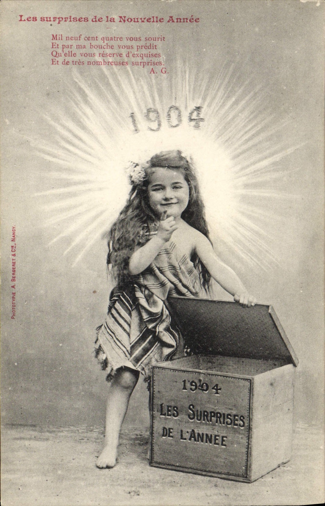 Vintage Postcard Fantasy Child surprises of the New Year's Day 1904