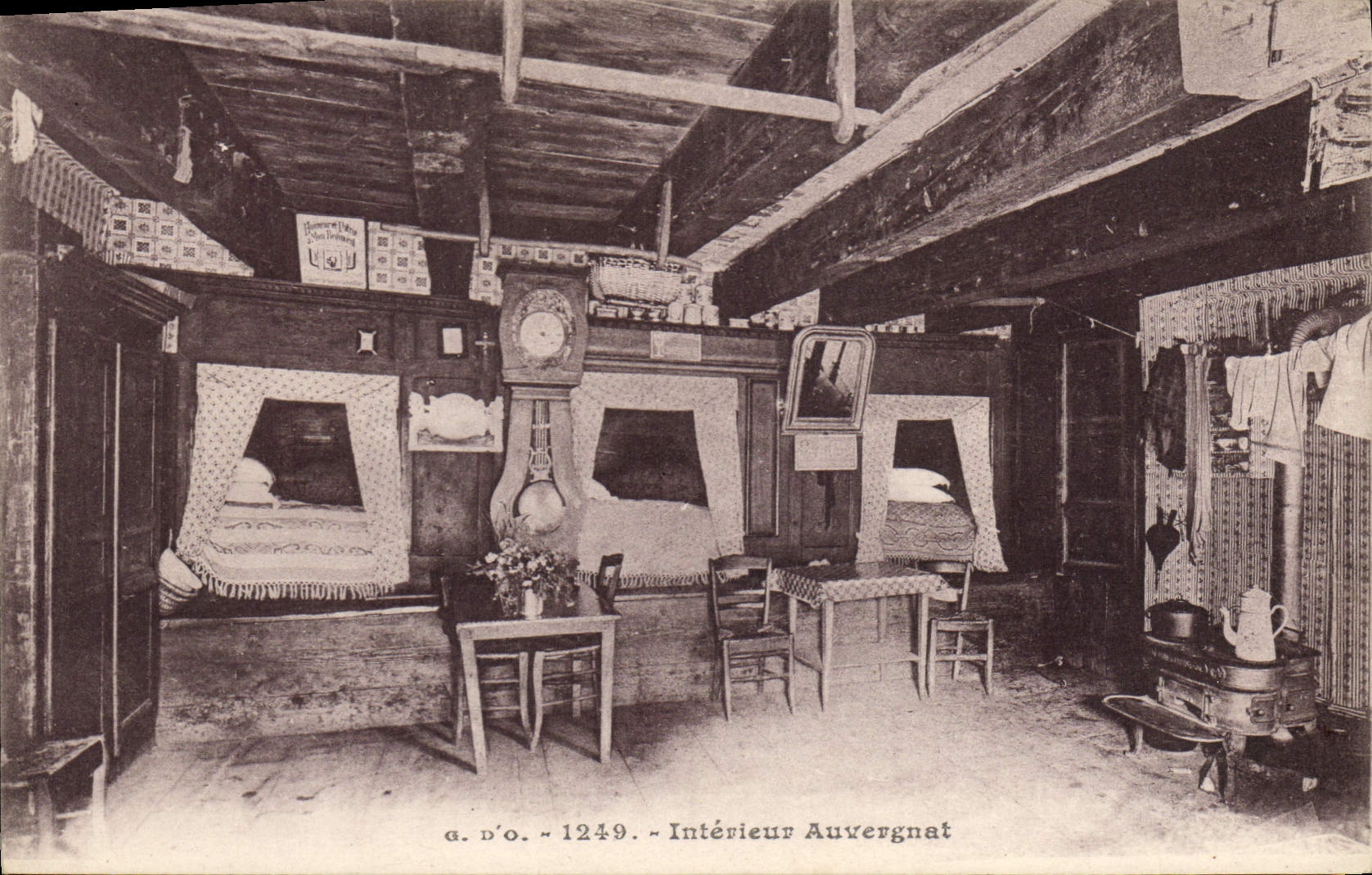 CPA Auvergne Interieur Auvergnat 