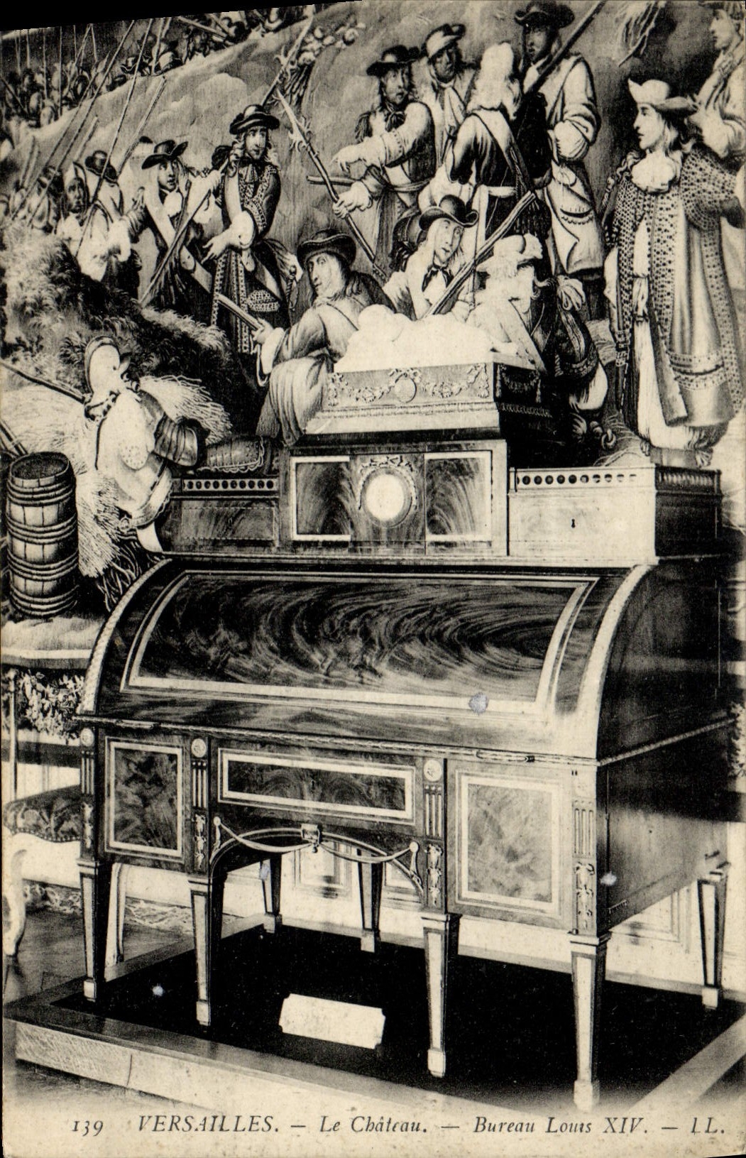 Vintage Postcard Versailles the castle Office louis XIV