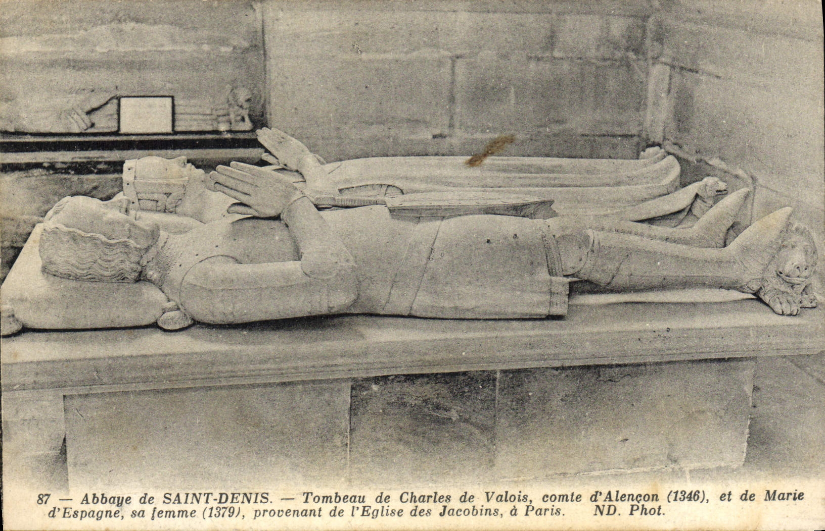 CPA Abbaye de Saint Denis Tombeau de Charles de Valois Comte d'Alencon et de Marie d'Espagne 