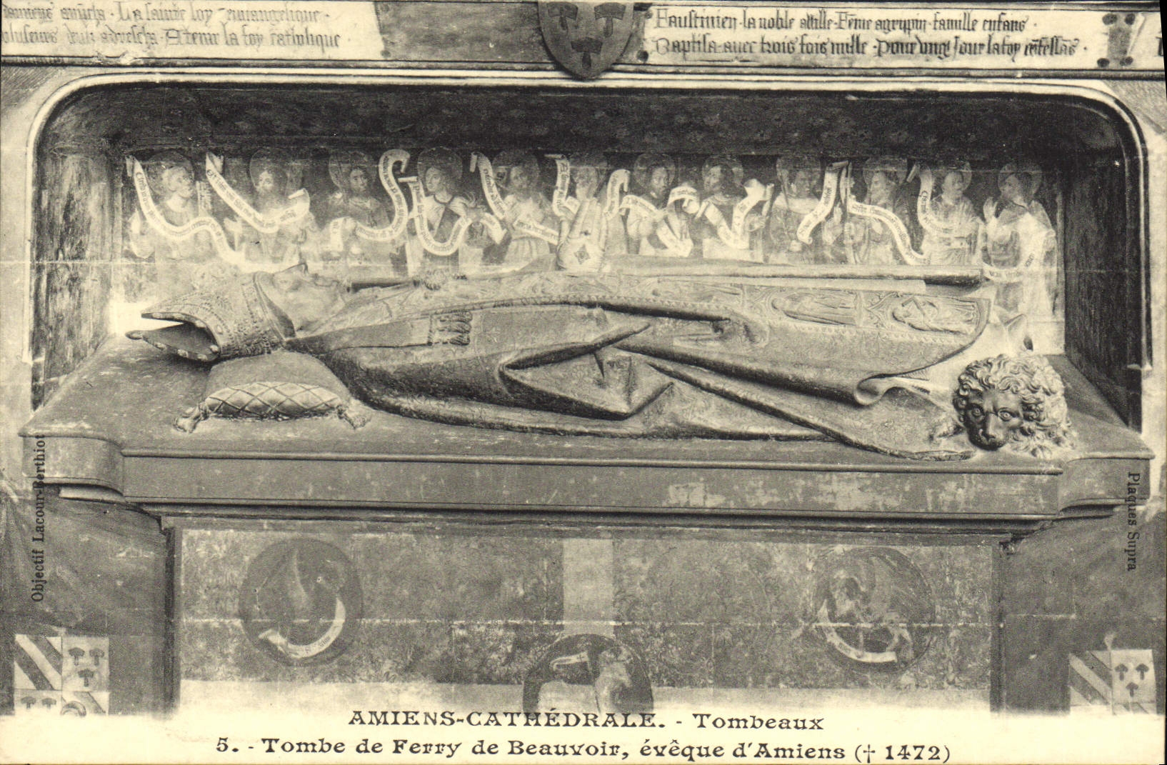 CPA Amiens Cathedrale Tombeaux Tombe de Ferry de Beauvoir Eveque d'Amiens
