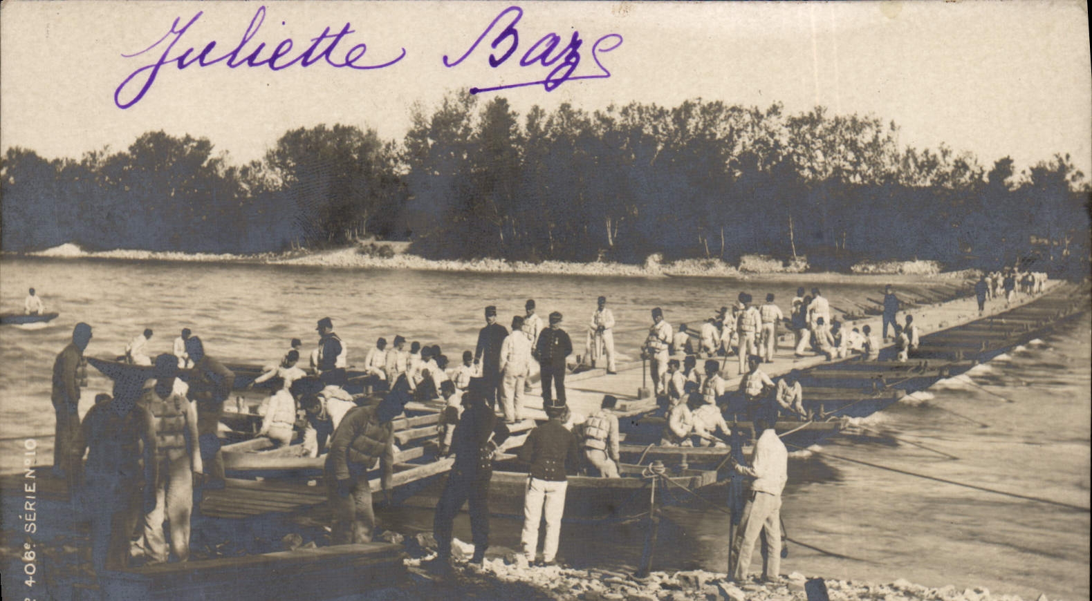 CPA Militaria Avignon Pont sur le Rhone par le 7eme genie