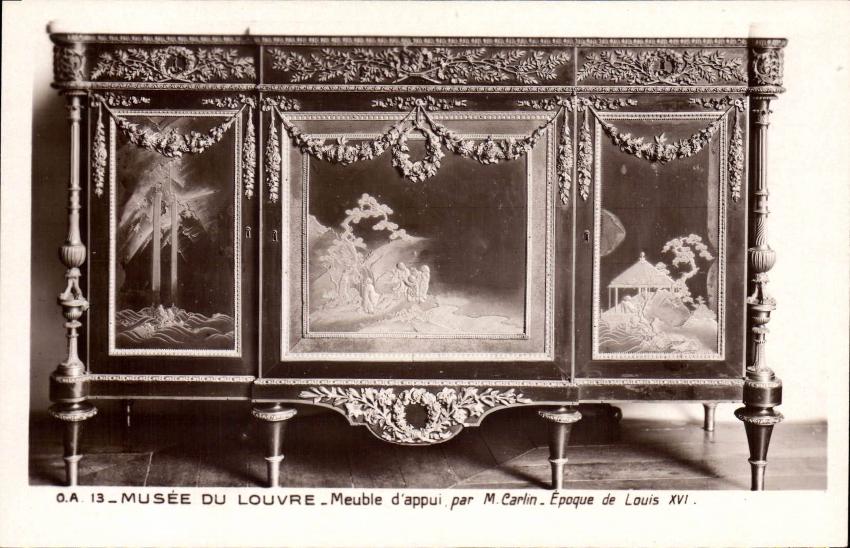 Postal París Vagada del Louvre amuebla a de apoyo Carlon Luis XVI