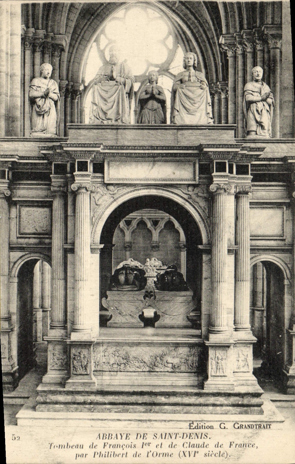 CPA Abbaye de Saint Denis Tombeau de Francois 1er et de Claude de France par Philibert de l'Orme