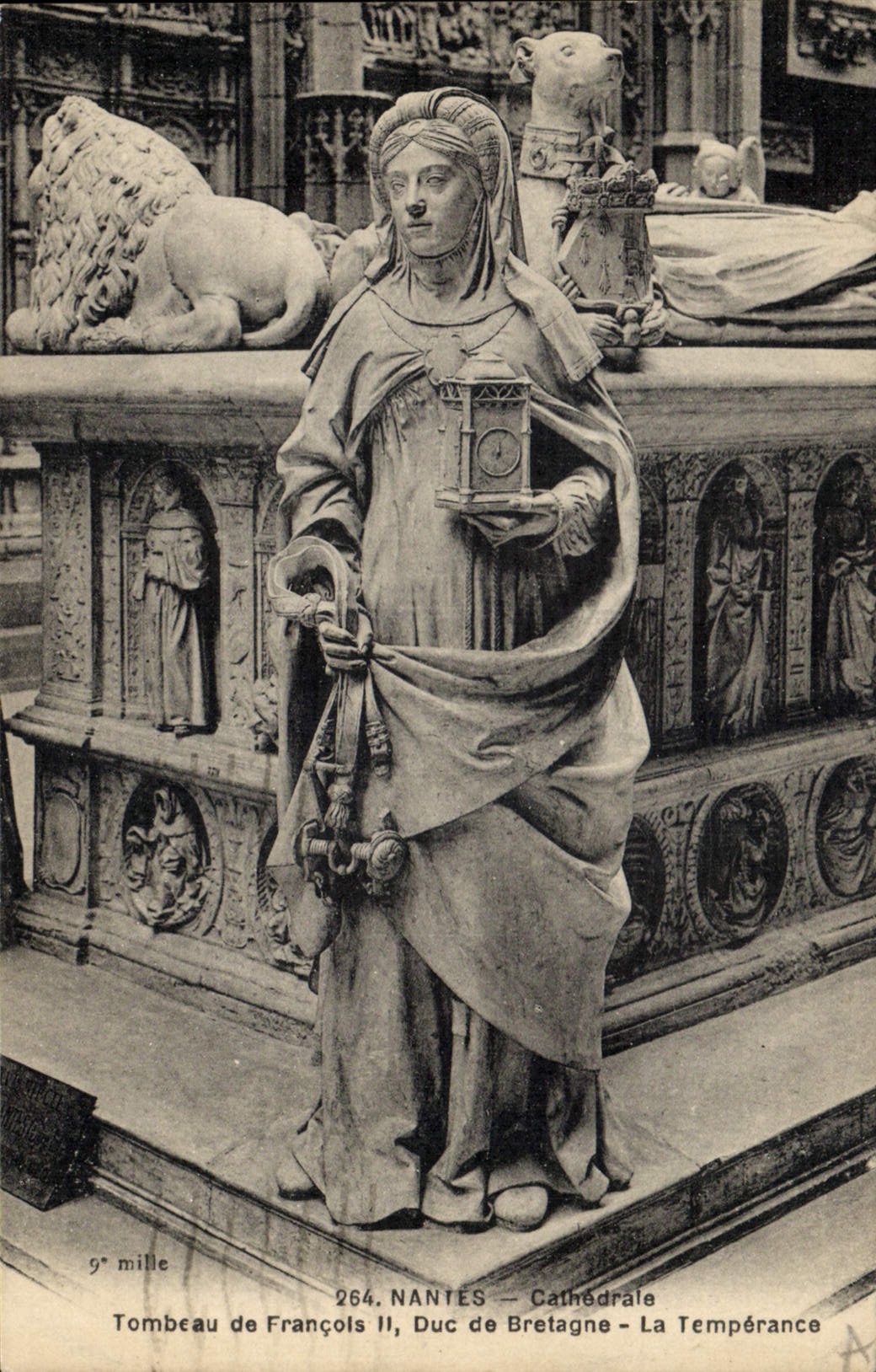CPA Nantes Cathedrale Tombeau de Francois II Duc de Bretagne La Temperance