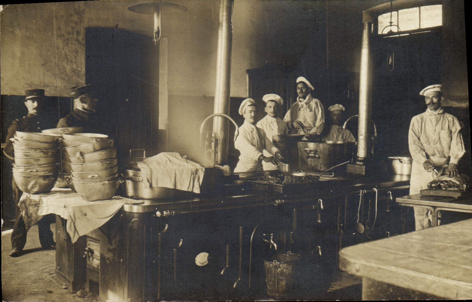 PHOTO CHART Restoring Chateauneuf