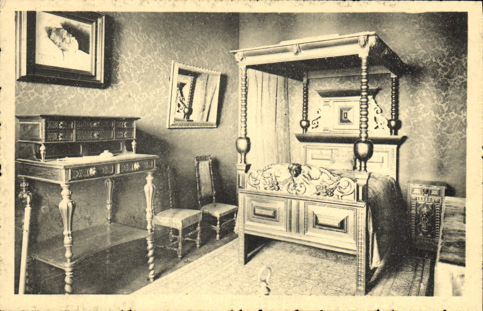CPA Victor Hugo Cabinet de travail et chambre mortuaire 