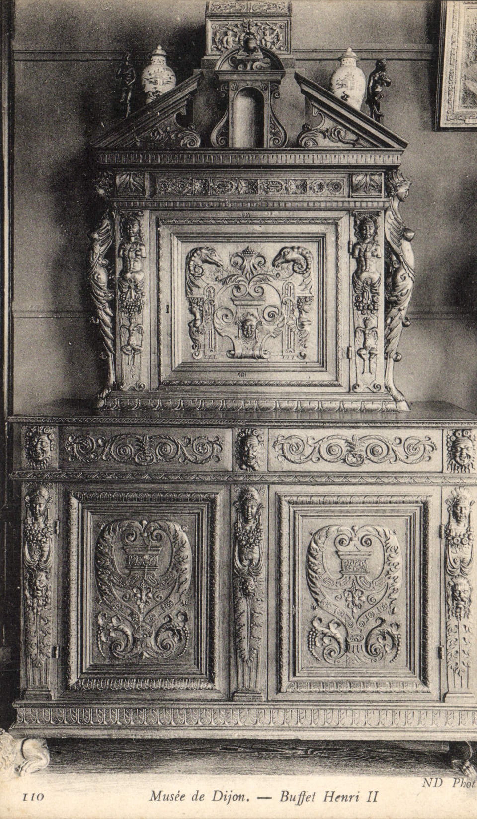 Postal Vagar de Dijon Aparador Enrique II