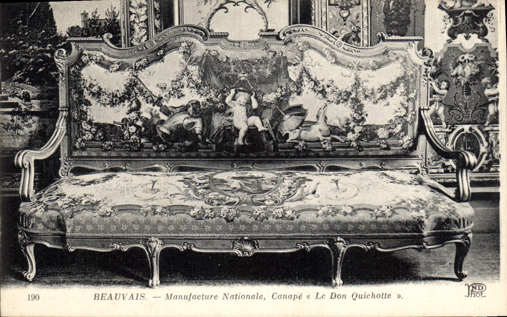 CPA Beauvais Manufacture Nationale Canape le Don Quichotte