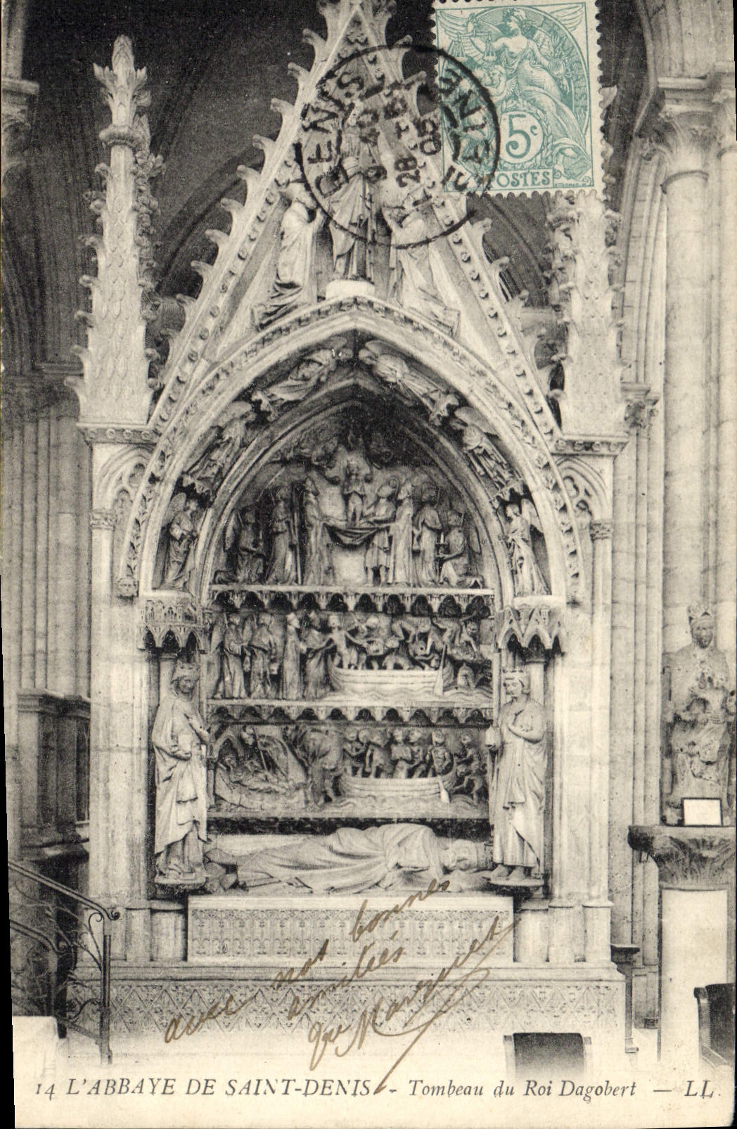 CPA Abbaye de Saint Denis Tombeau du roi Dagobert 