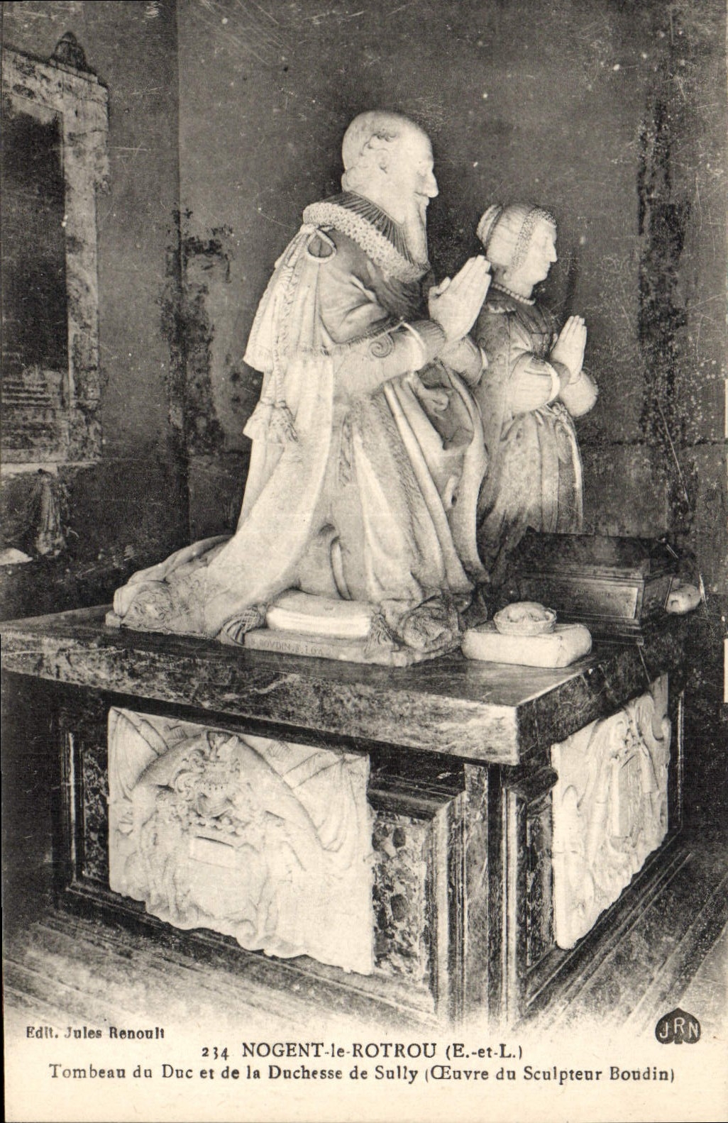 CPA Nogent le Rotrou Tombeau du duc et de la duchesse de Sully