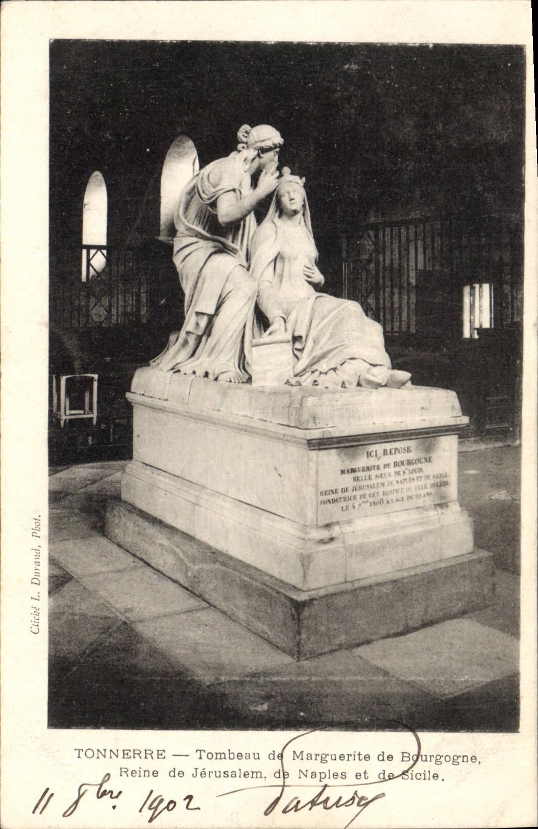 CPA Tonnerre Tombeau de Marguerite de Bourgogne Reine de Jerusalem de Naples et de Sicile
