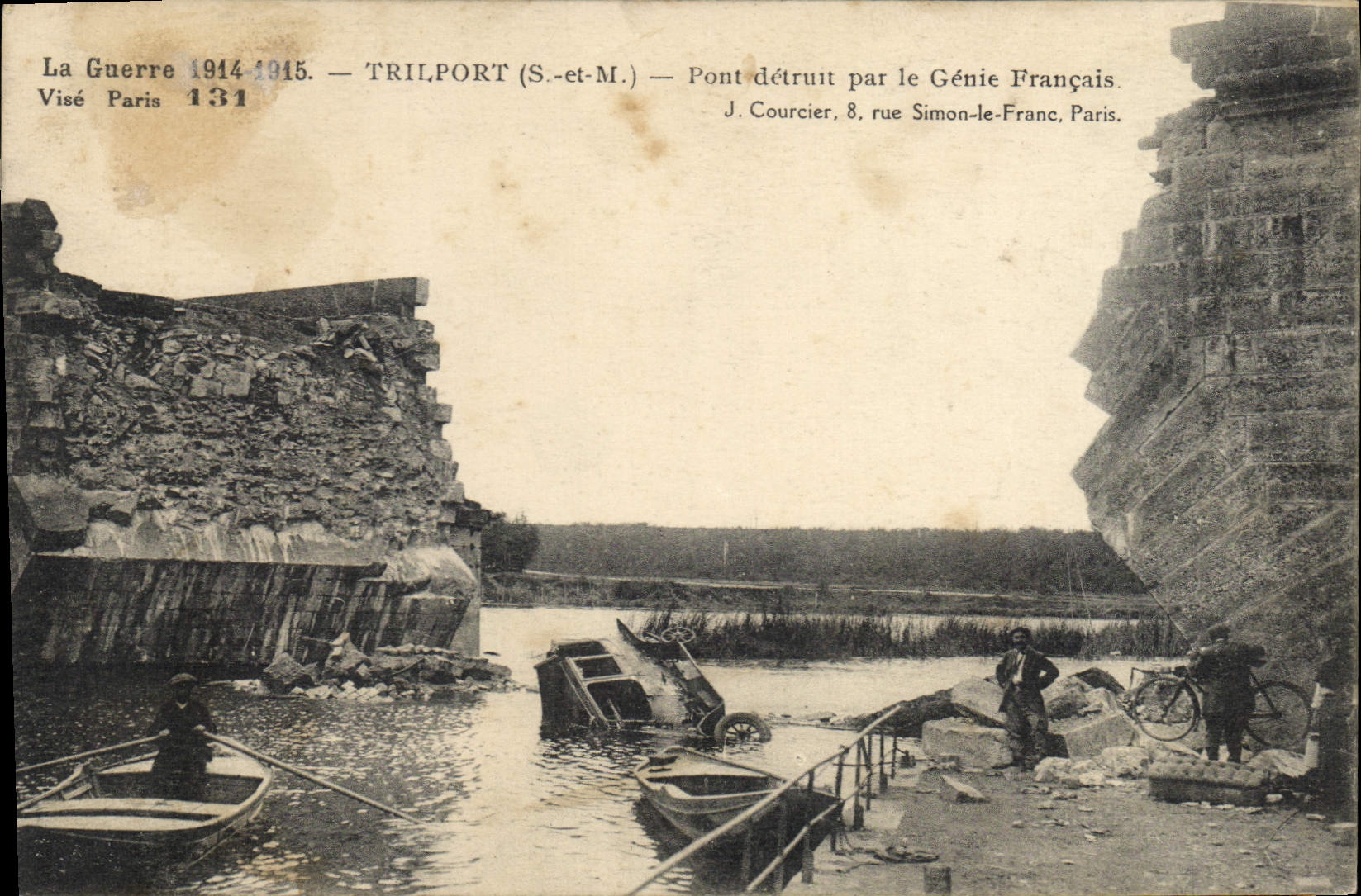 CPA Militaria Le pont de Triport pres de Meaux Une auto allemande tomba a l'eau