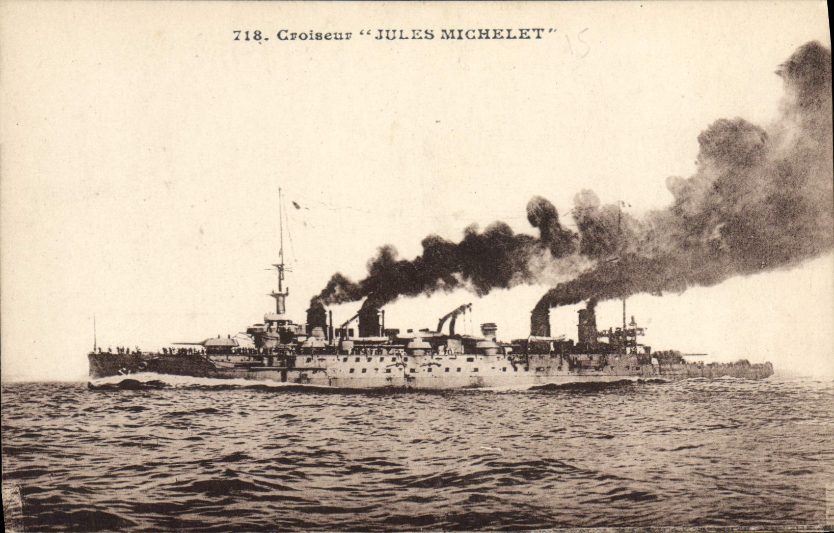 CPA Bateau Jules Michelet Croiseur