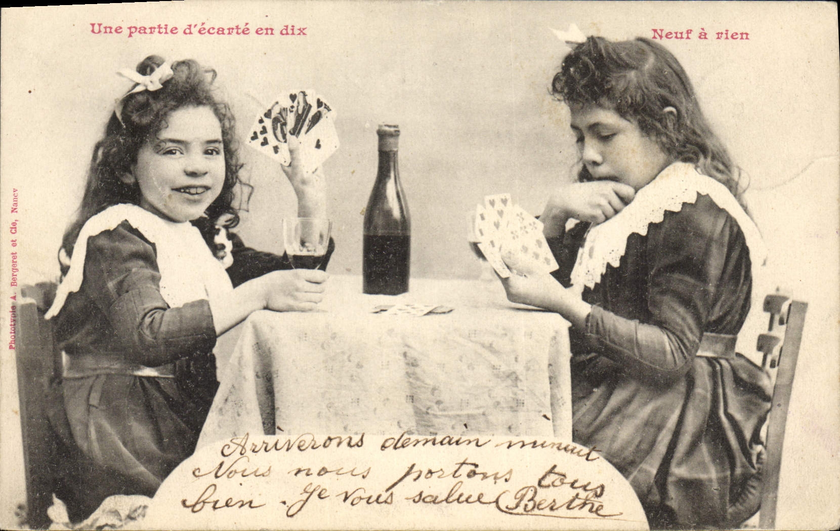 CPA Fantaisie Enfants Une partie d'ecarte en dix Neuf a rien