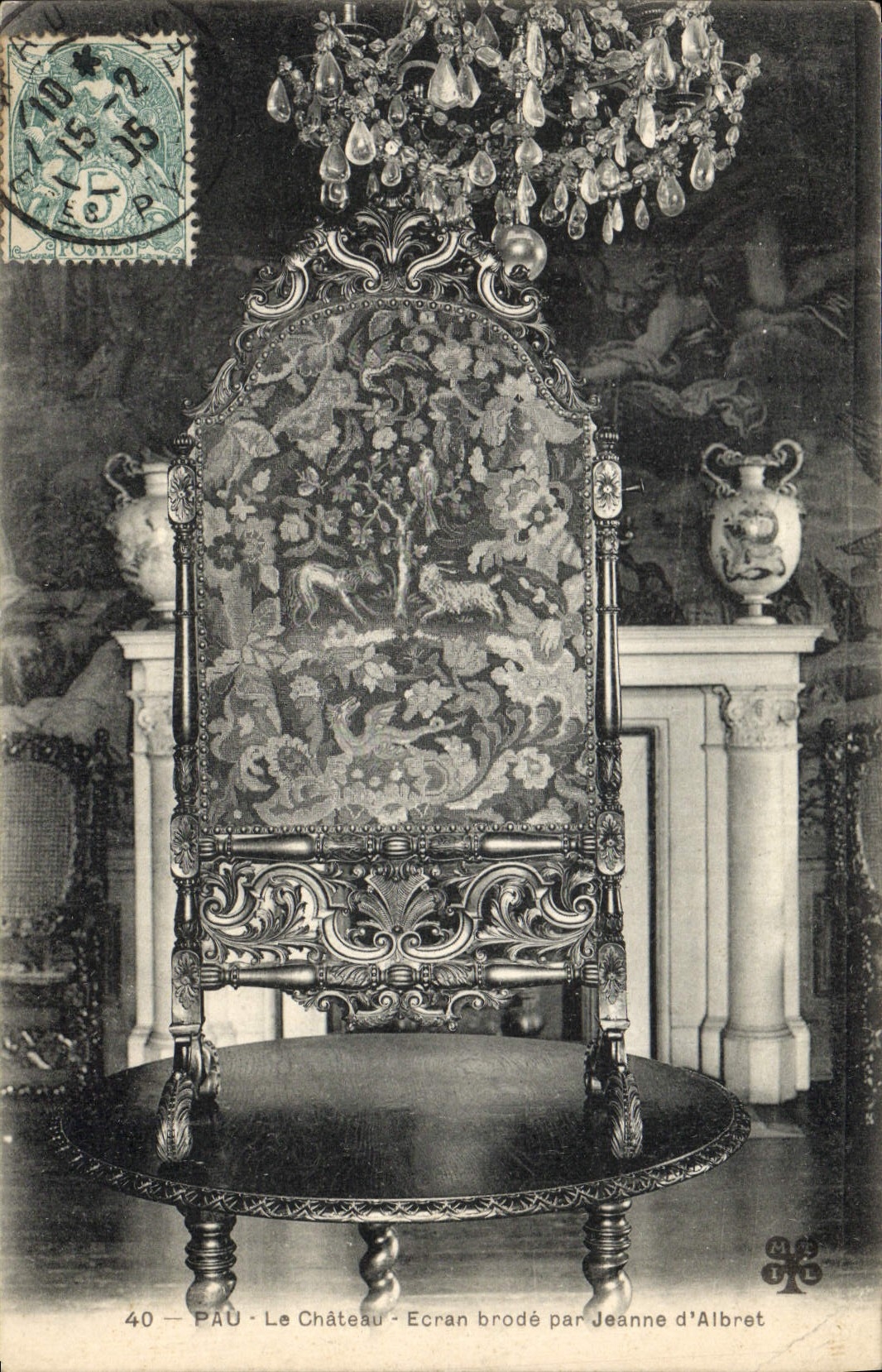 CPA Pau Le chateau Ecran brode par Jeanne d'Albret 