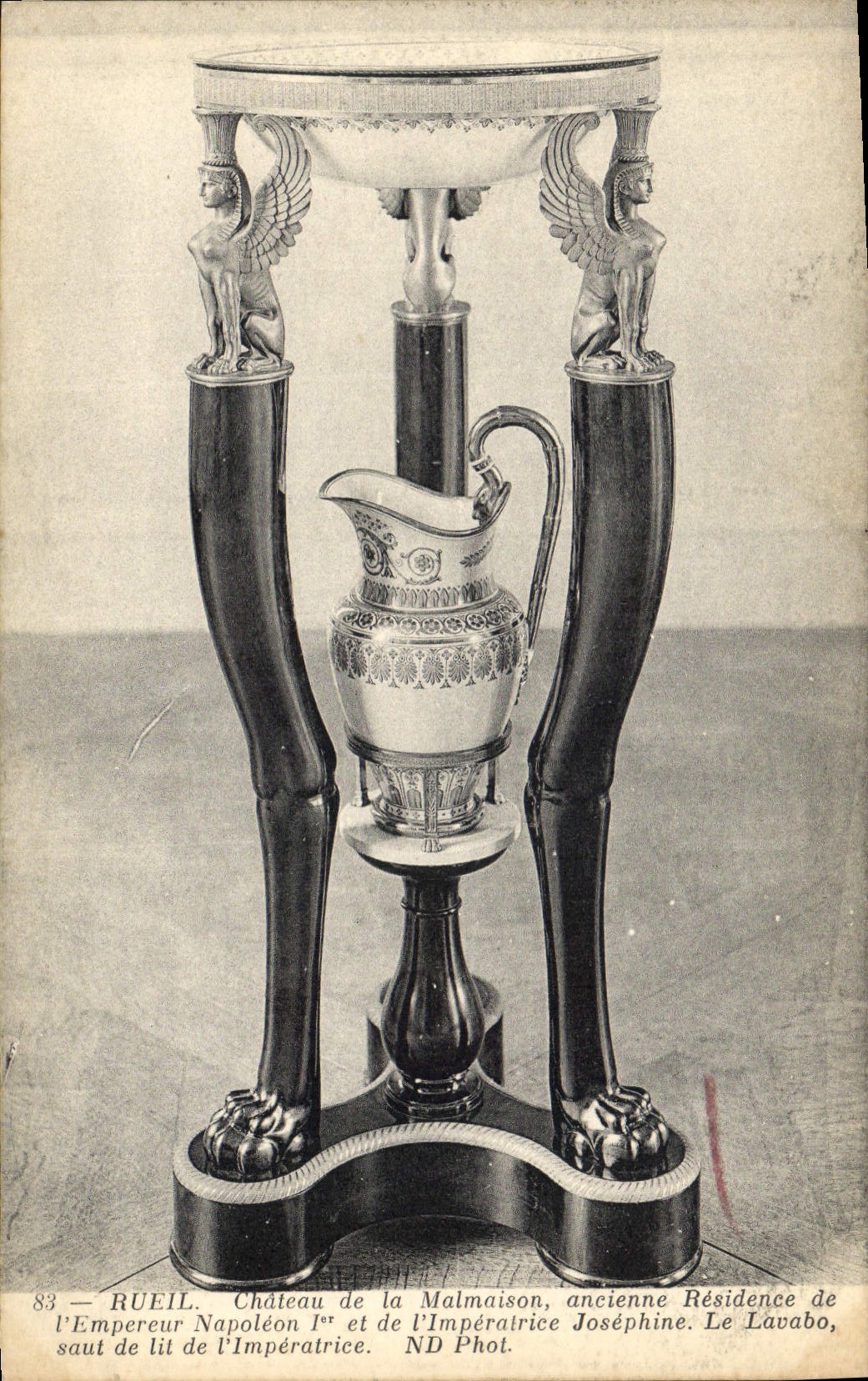 CPA Rueil Chateau de la Malmaison Ancienne residence de l'Empereur Napoleon 1er 