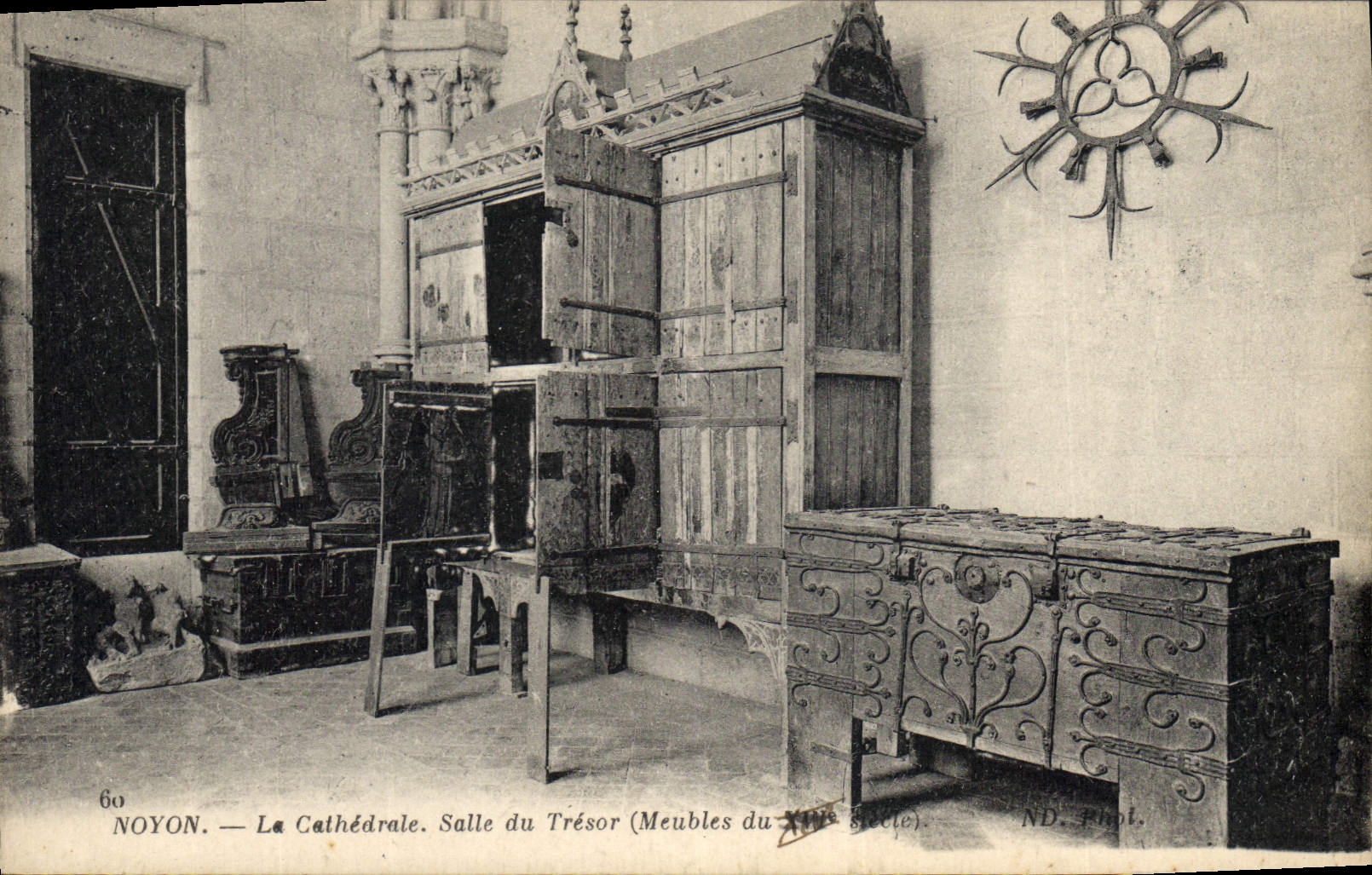 Vintage Postcard Boundary-line the cathedral Room of the Treasury