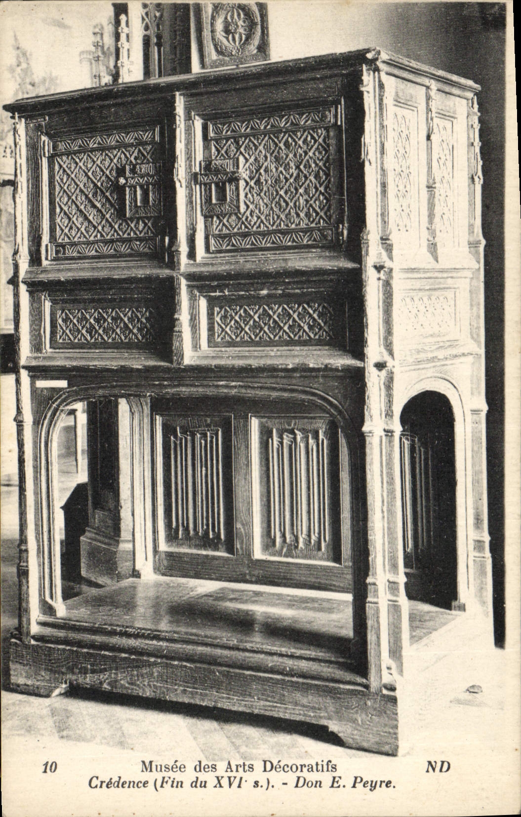 CPA Musee des Arts decoratifs Credence Don Peyre