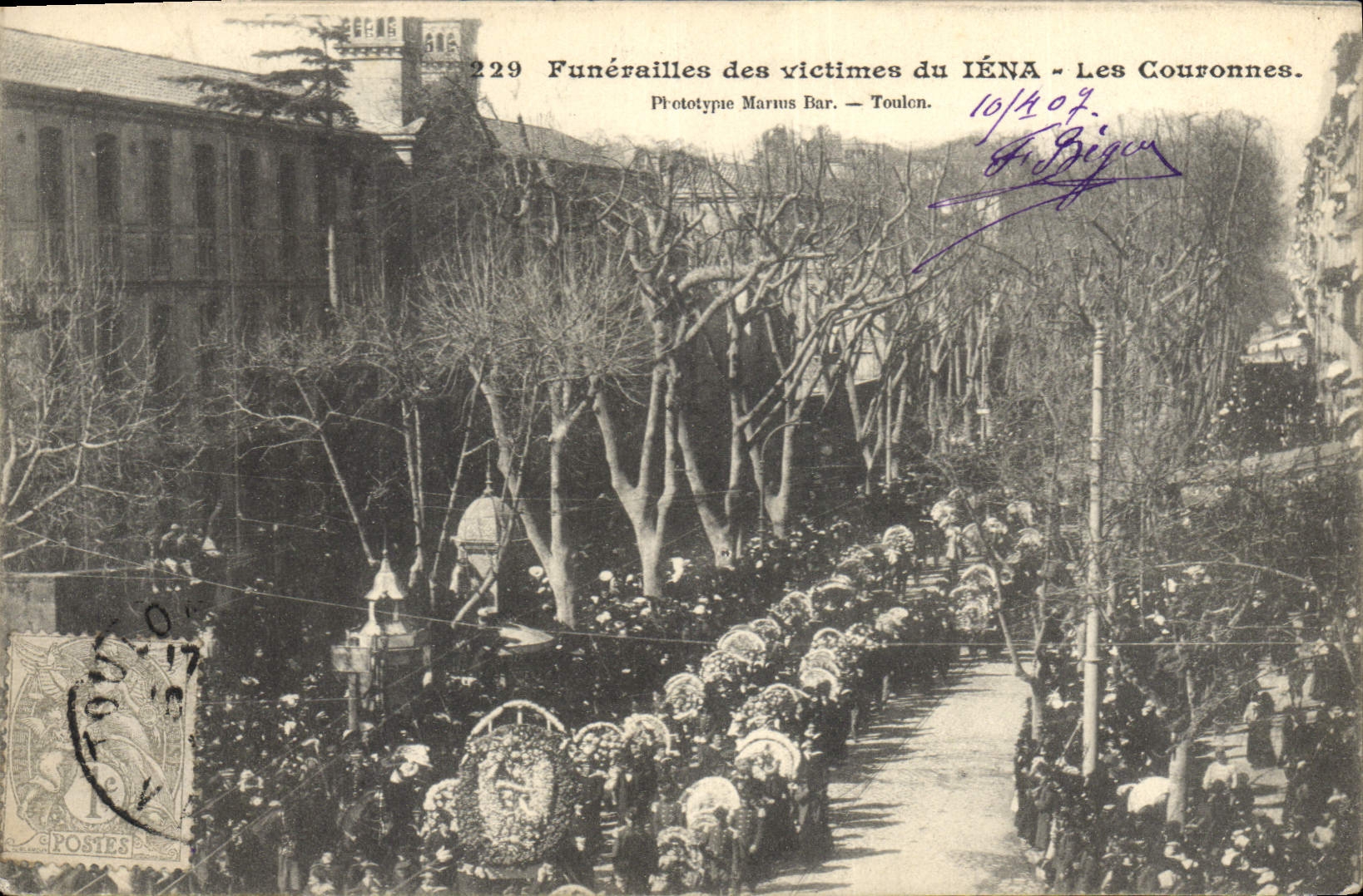 Vintage Postcard Funeral of the victims of Iena crowns