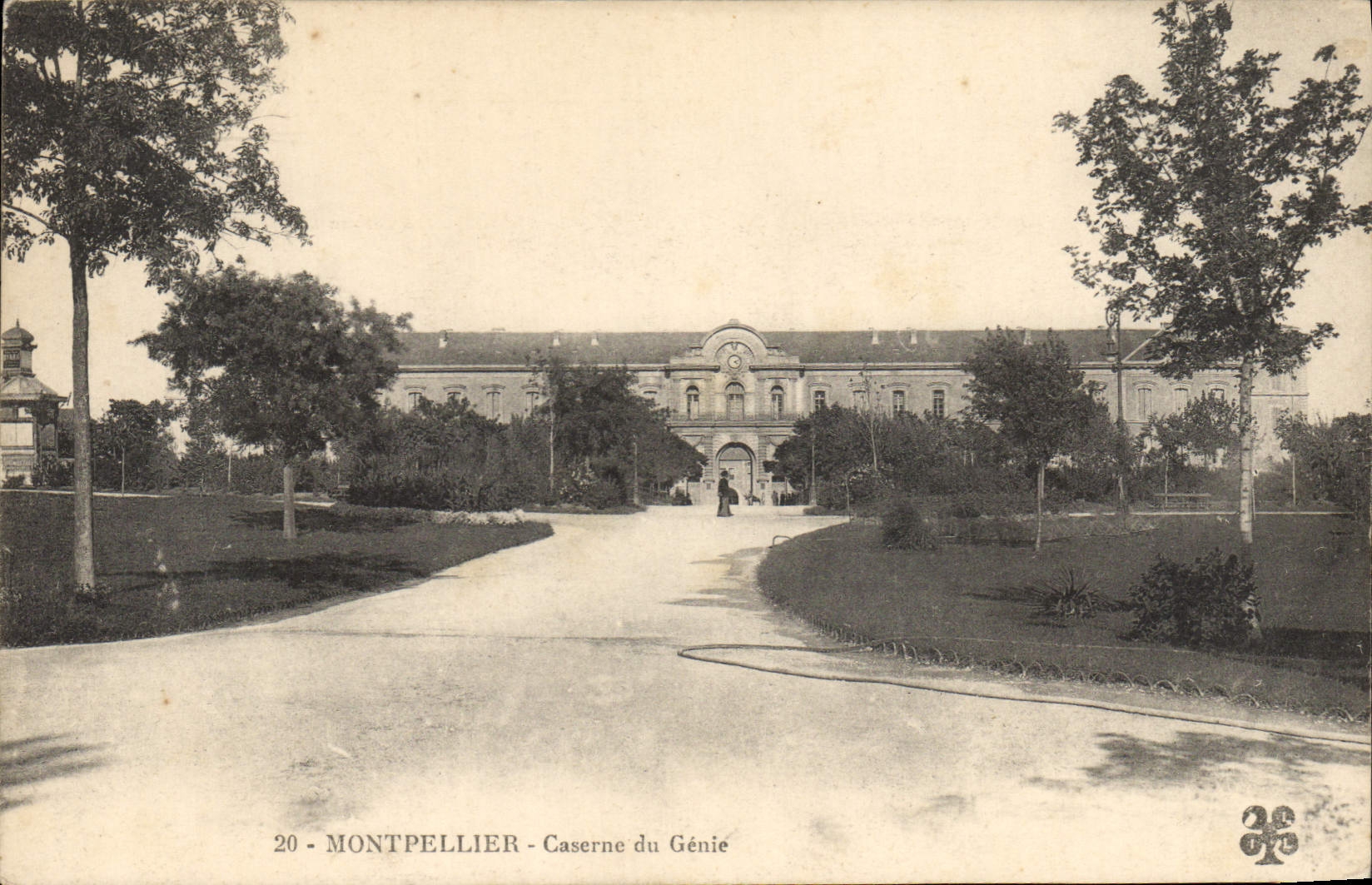 Vintage Postcard Militaria Montpellier Quarters Genius