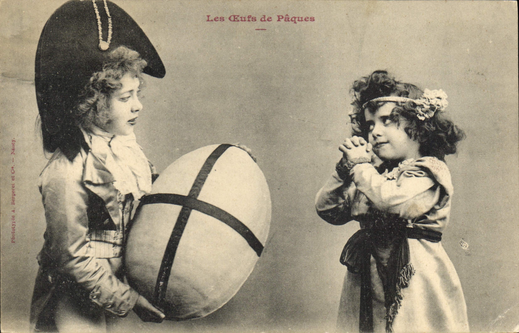 CPA Fantaisie Enfants Les oeufs de Paques