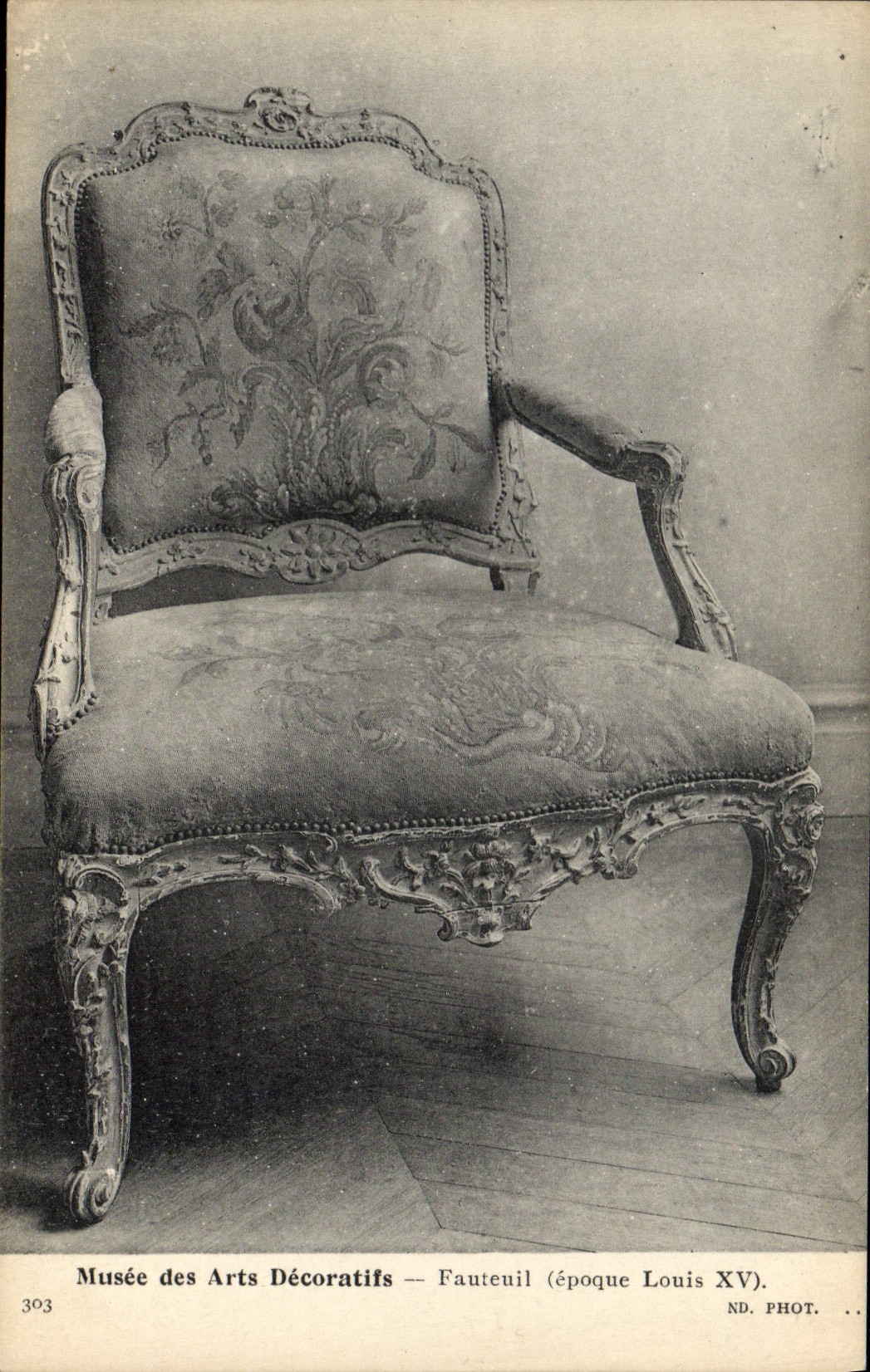 CPA Musee des Arts Decoratifs Fauteuil Louis XV