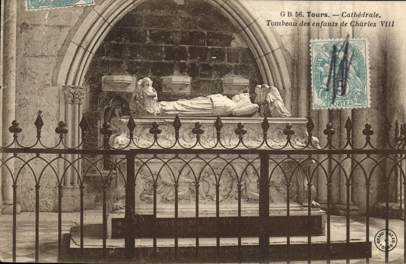 CPA Tours Cathedrale Tombeau des enfants de Charles VIII