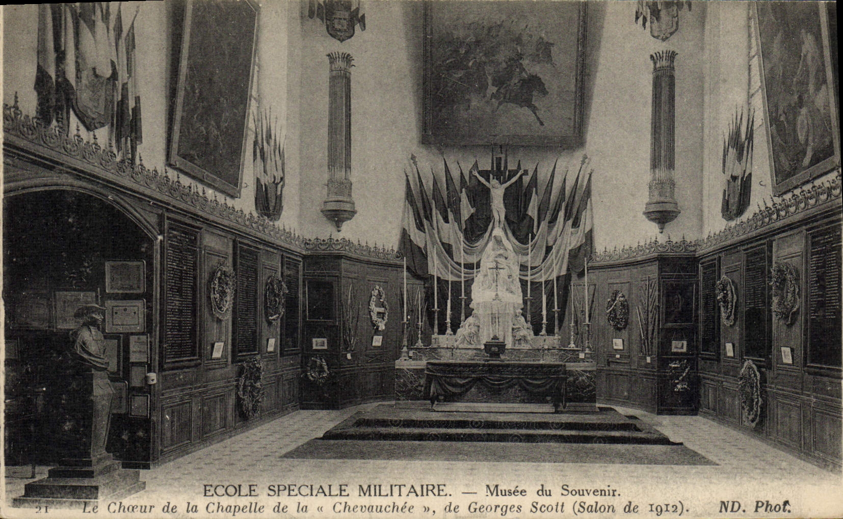 CPA Militaria Ecole speciale militaire Musee du souvenir Le choeur de la chapelle de al Chevauchee de Georges Scott Salon de 1912 