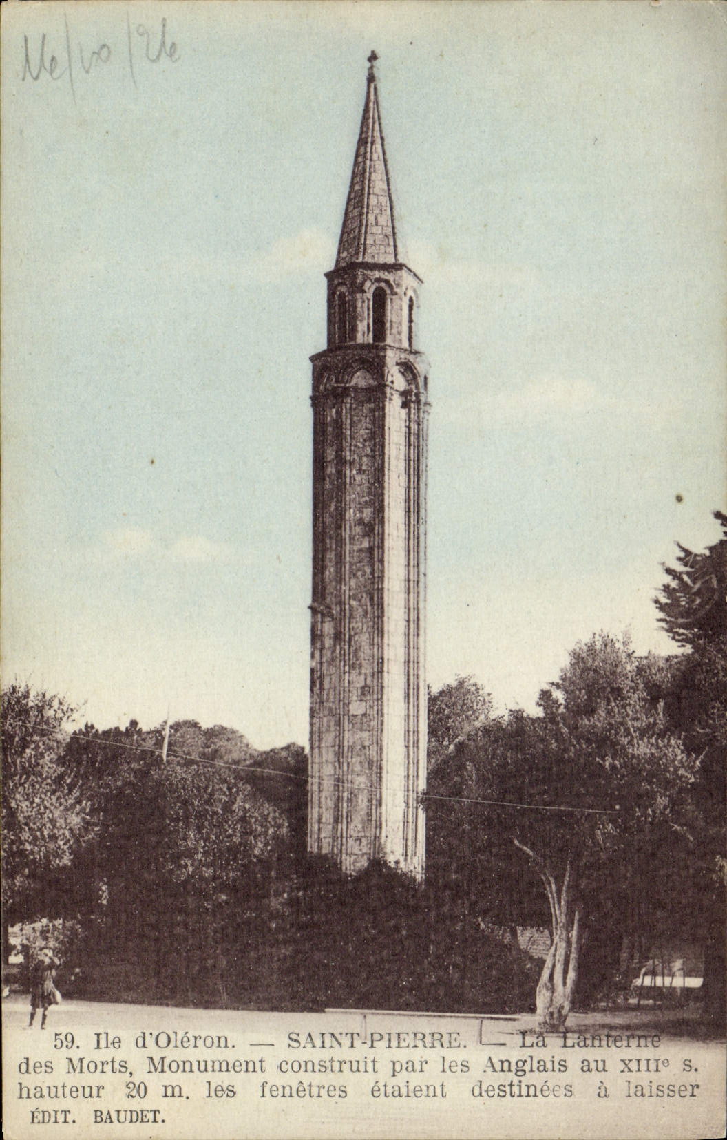 CPA Ile d'Oleron St pierre La lanterne des morts 