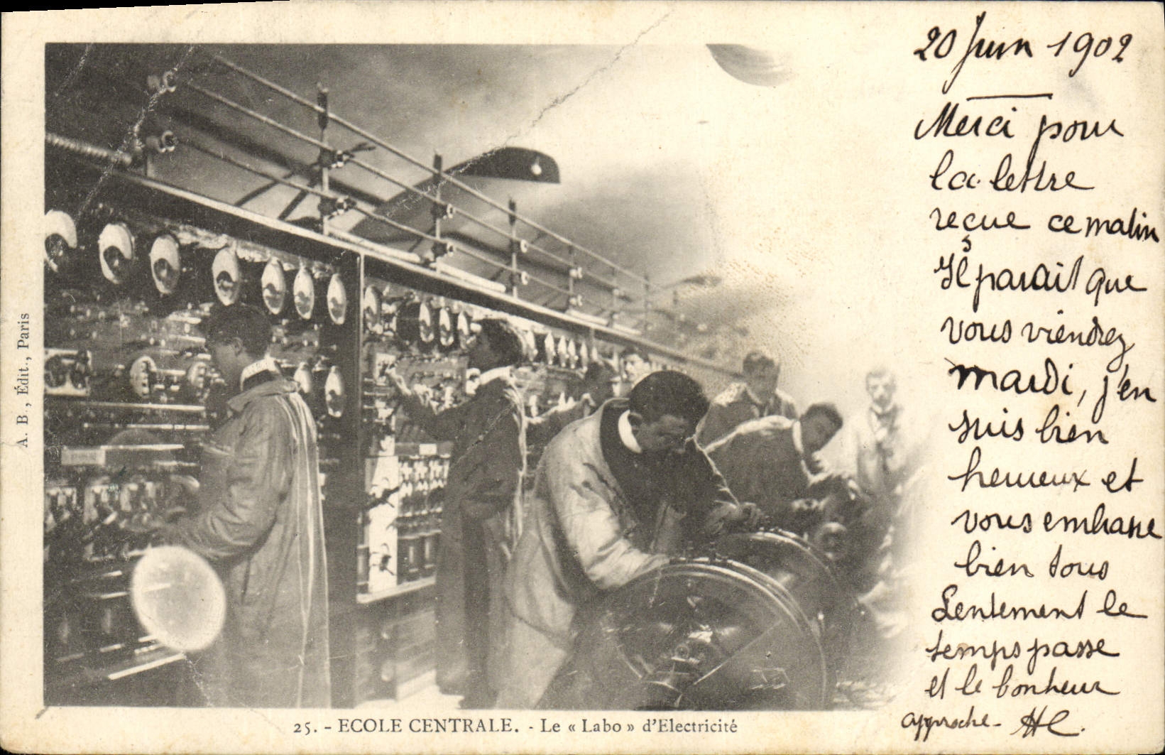 Postal Escuela Central el laboratorio de electricidad