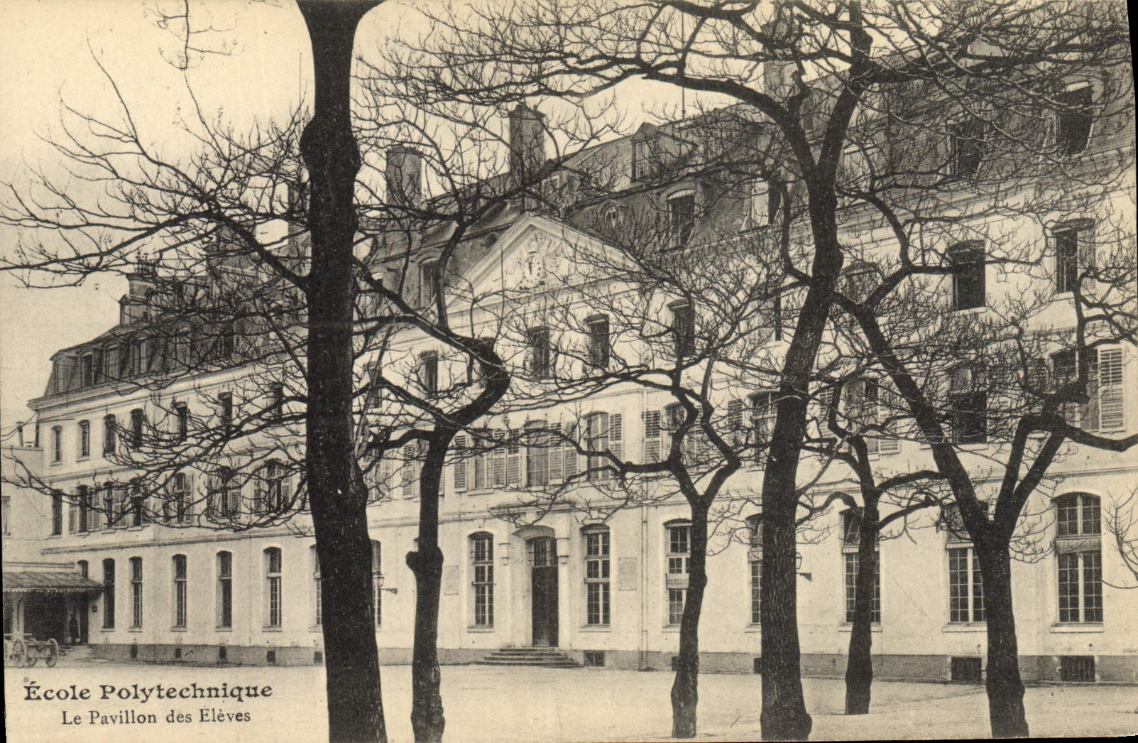 Vintage Postcard Polytechnic school the house of raised Militaria