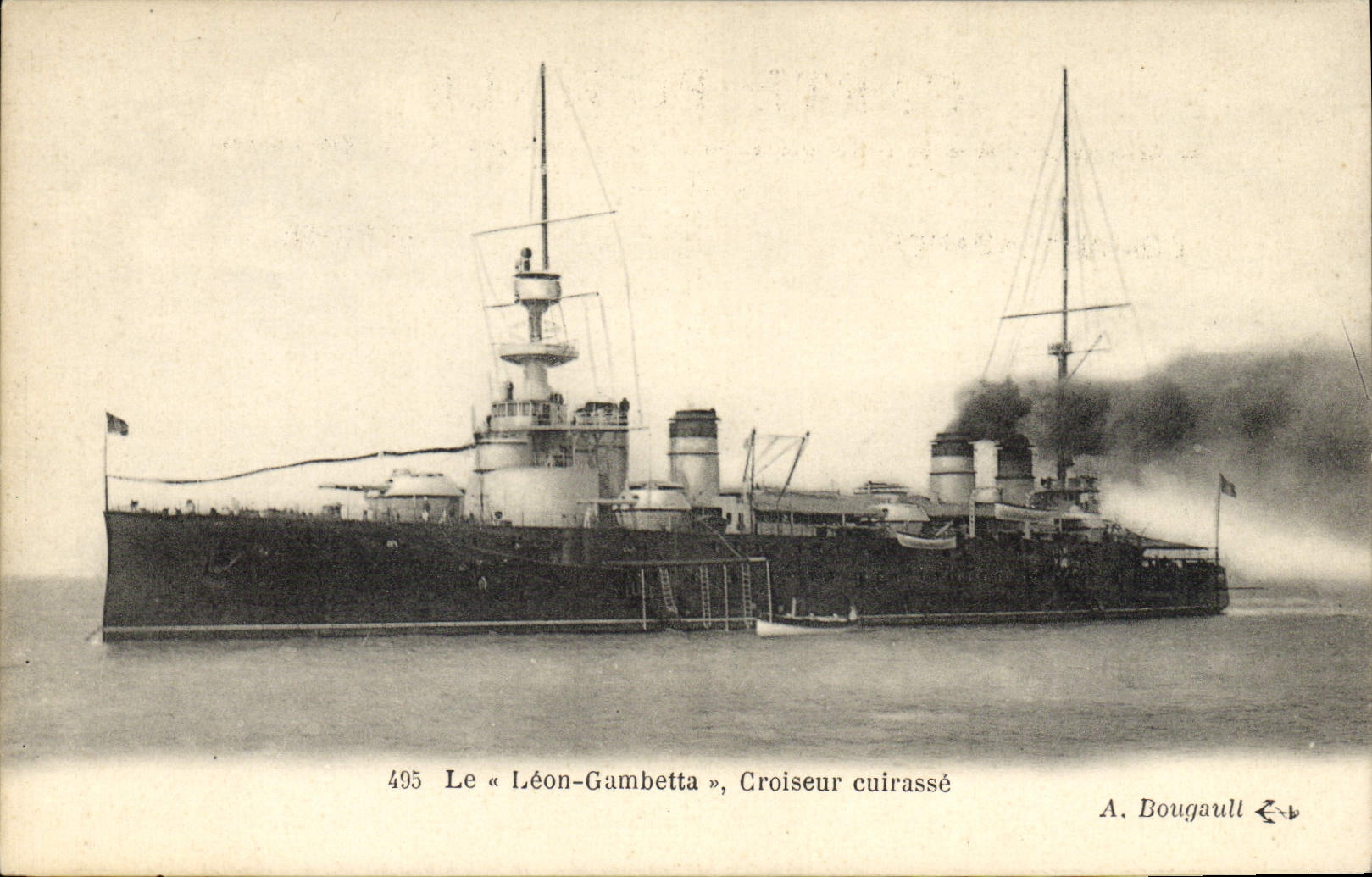 CPA Bateau Le Leon Gambetta Croiseur Cuirasse 