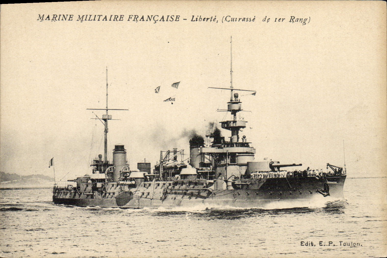 CPA Bateau Liberte Cuirasse de 1er rang 
