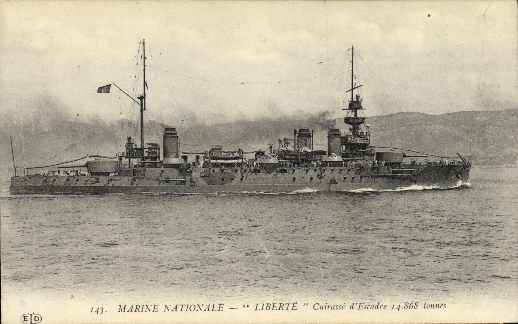 CPA Bateau Liberte Cuirasse d'escadre 
