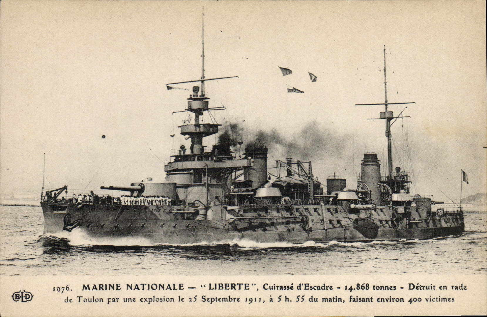 CPA Bateau Liberte Cuirasse d'escadre 