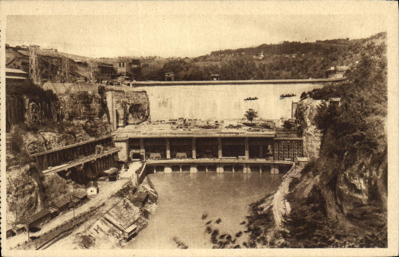 Vintage Postcard Electricity Genissiat Stopping and evacuation water of the turbines